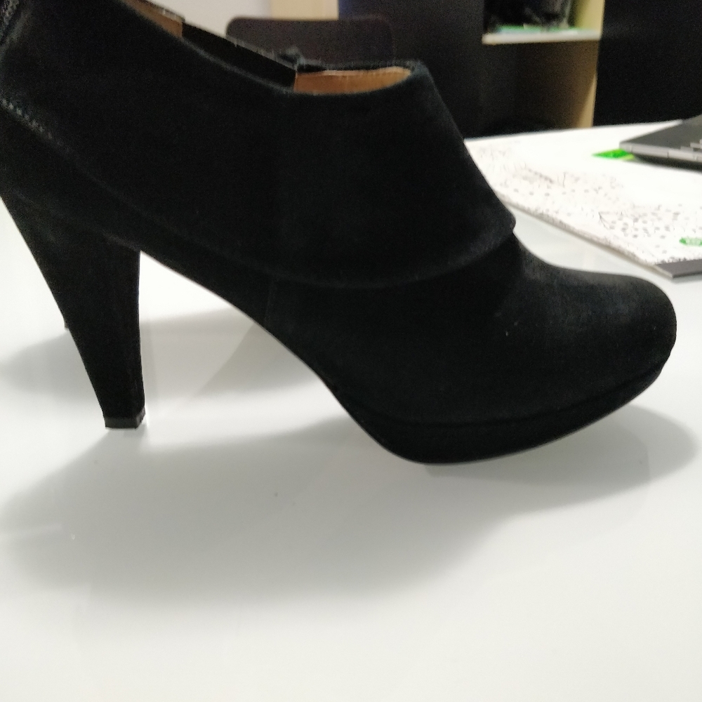 Booties - Picture 3 of 5